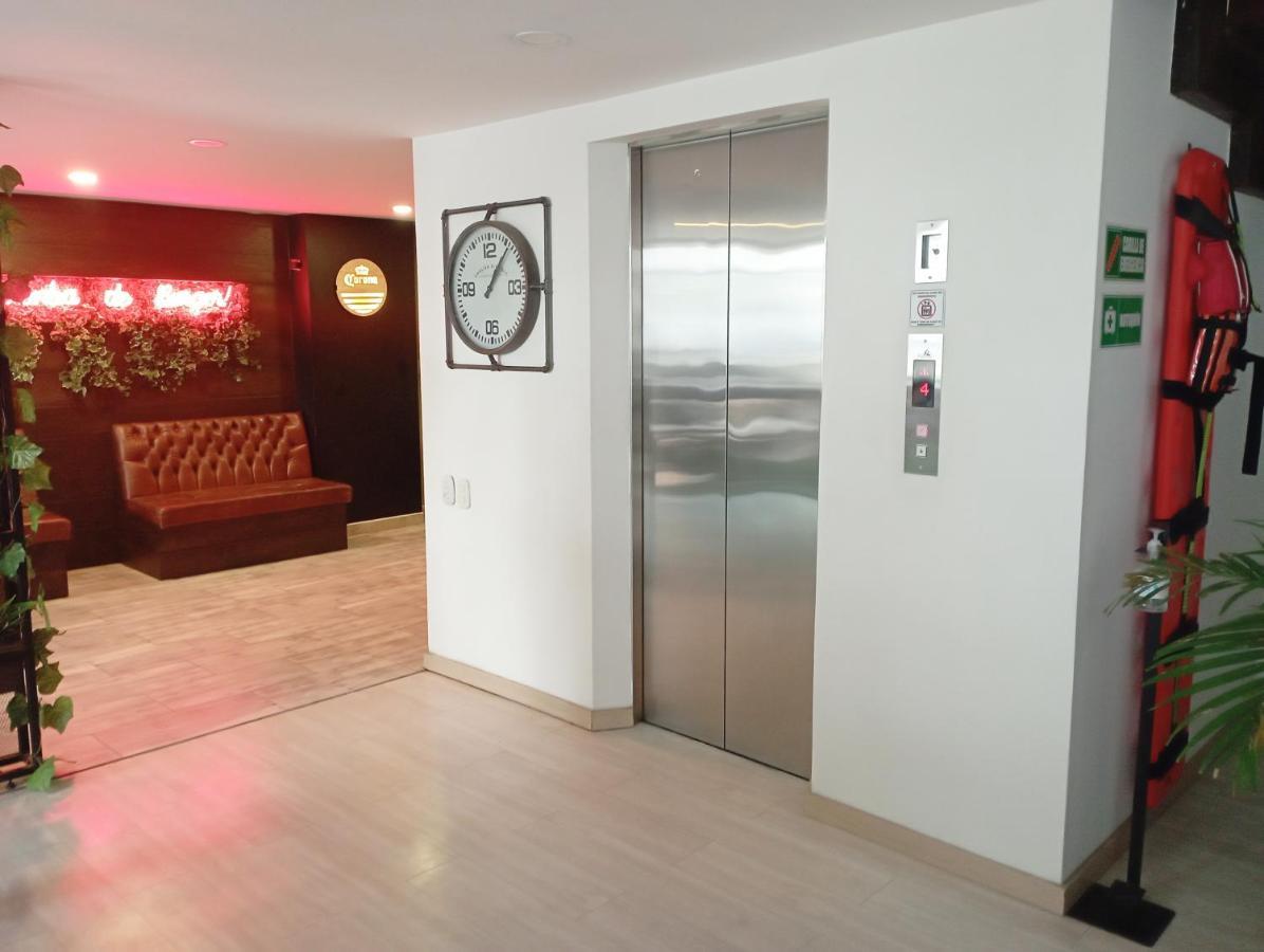 Apartasuite Laureles Cmc Медельин Экстерьер фото